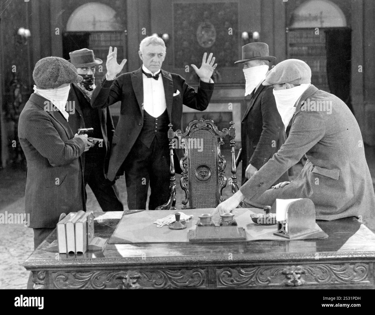 TILL WE MEET AGAIN      Date: 1922 Stock Photo