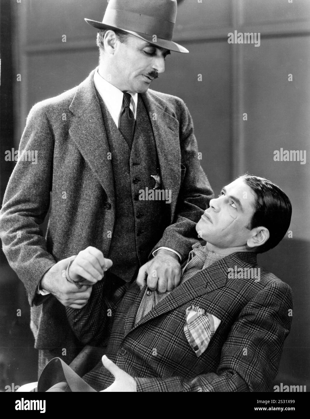 SCARFACE C Henry Gordon, Paul Muni Date: 1932 Stock Photo - Alamy