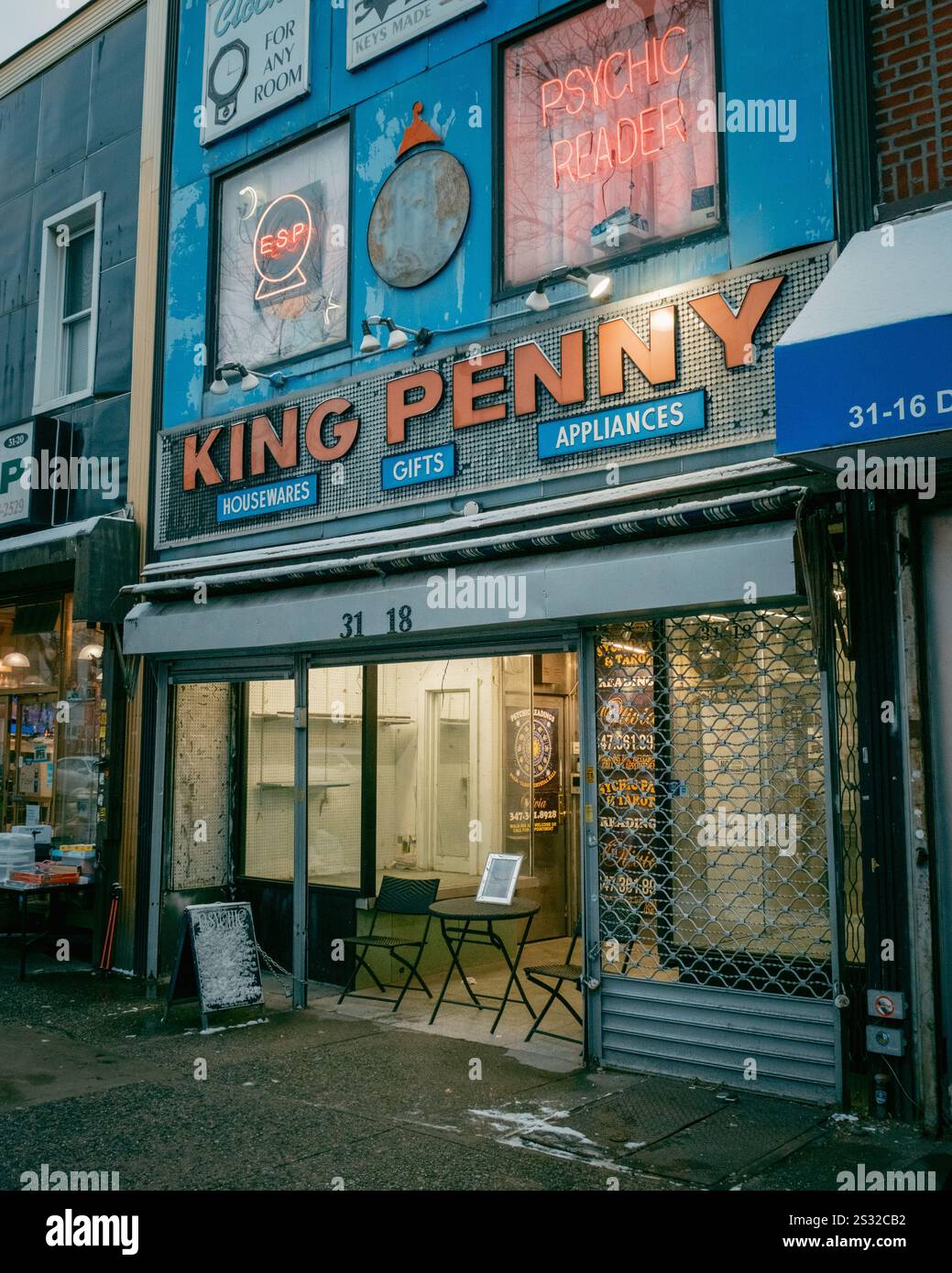 Ditmars boulevard hi-res stock photography and images - Alamy