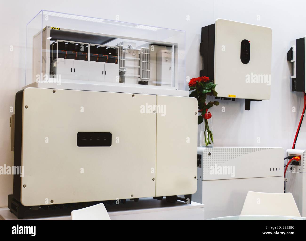 Energy hybrid system hi-res stock photography and images - Alamy