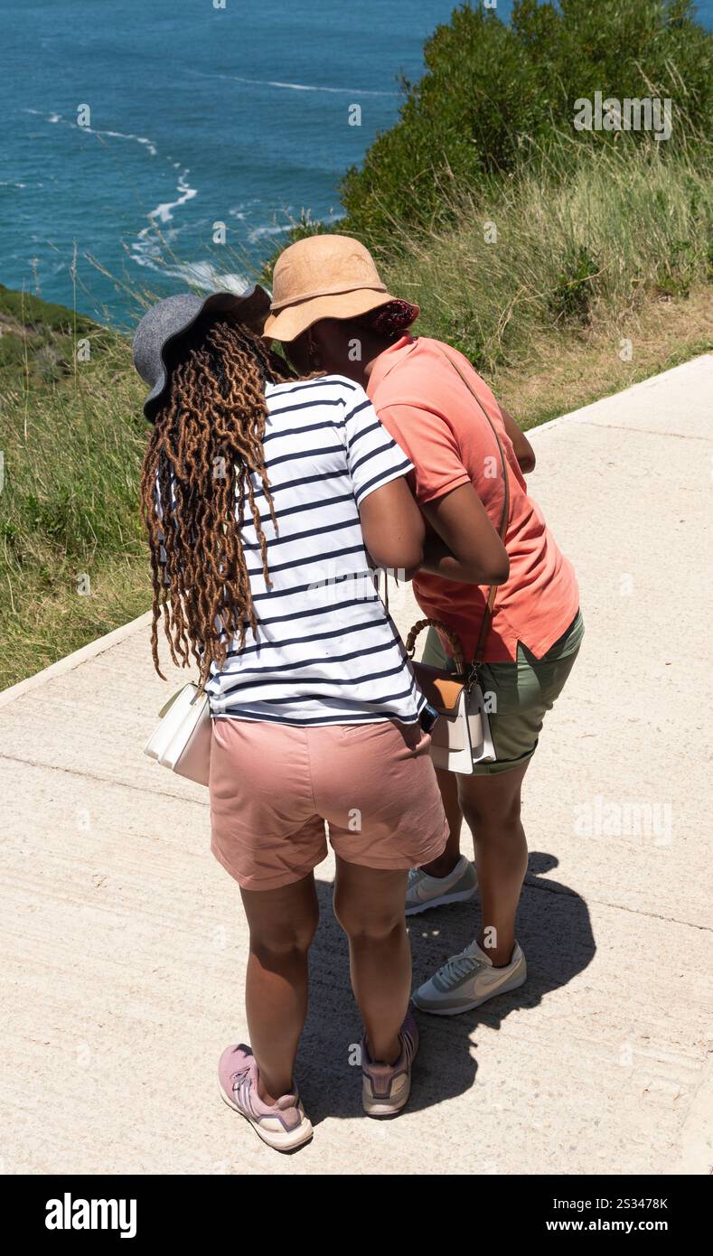 Knysna Garden Route South Africa. 09.12.2024. Holidaymakers visiting  The Heads in Knysna along the Garden Route. Stock Photo