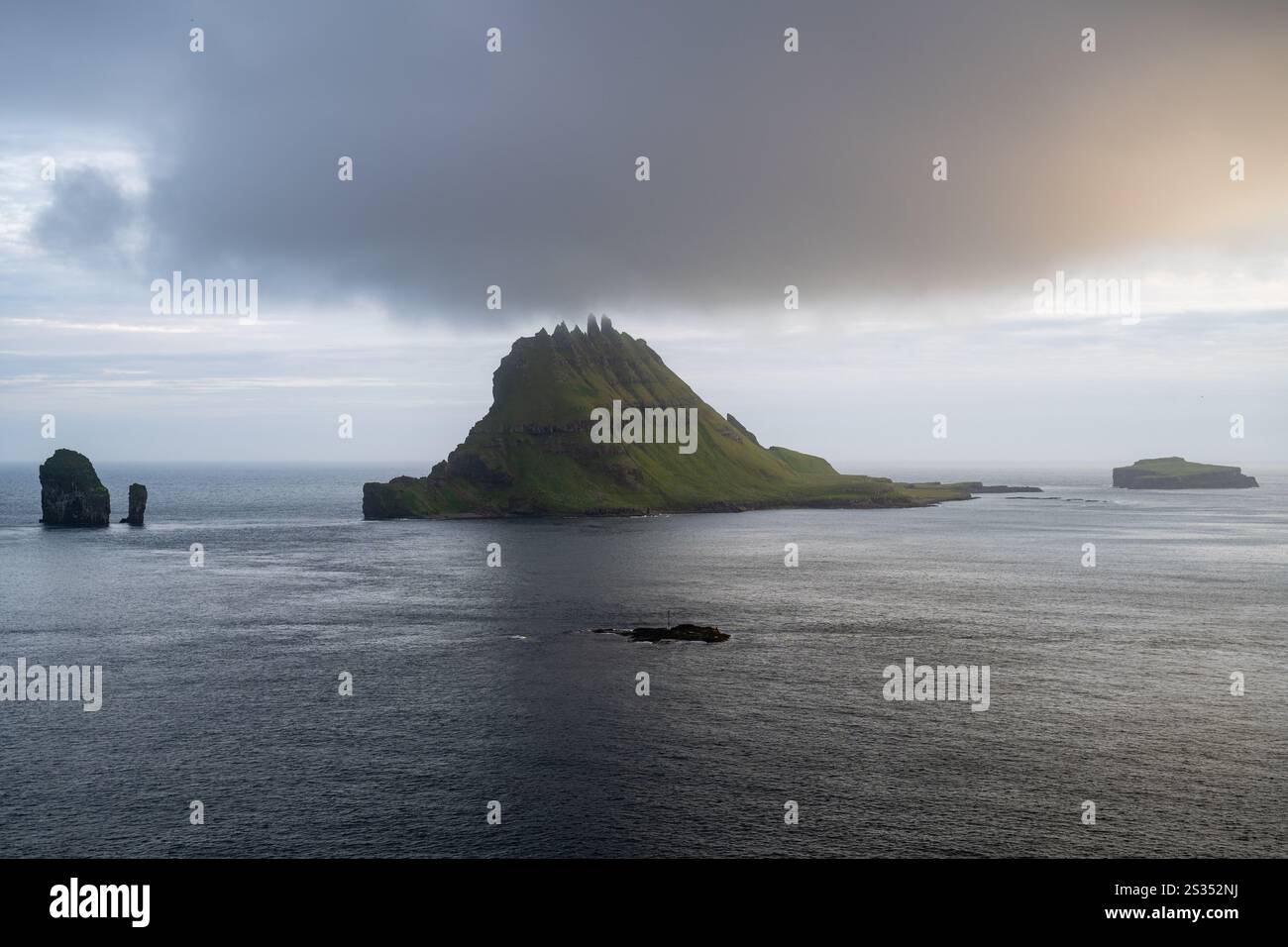 Drangarnir and Tindholmur Islands in Vagar in the Faroe Islands Stock ...