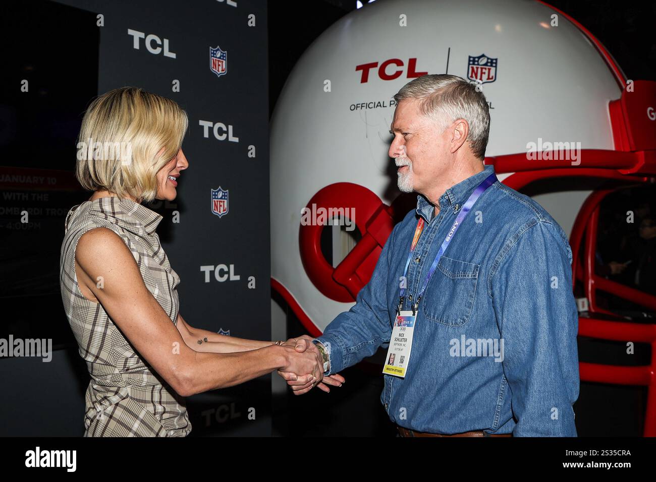 January 8, 2025 FOX NFL Reporter Charissa Thompson (L) greets a fan at