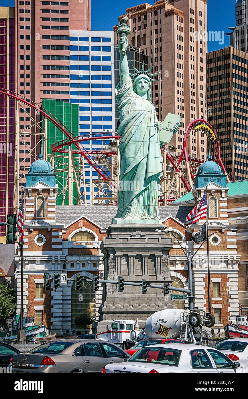 Las vegas nv hi-res stock photography and images - Alamy, image size:866x1390