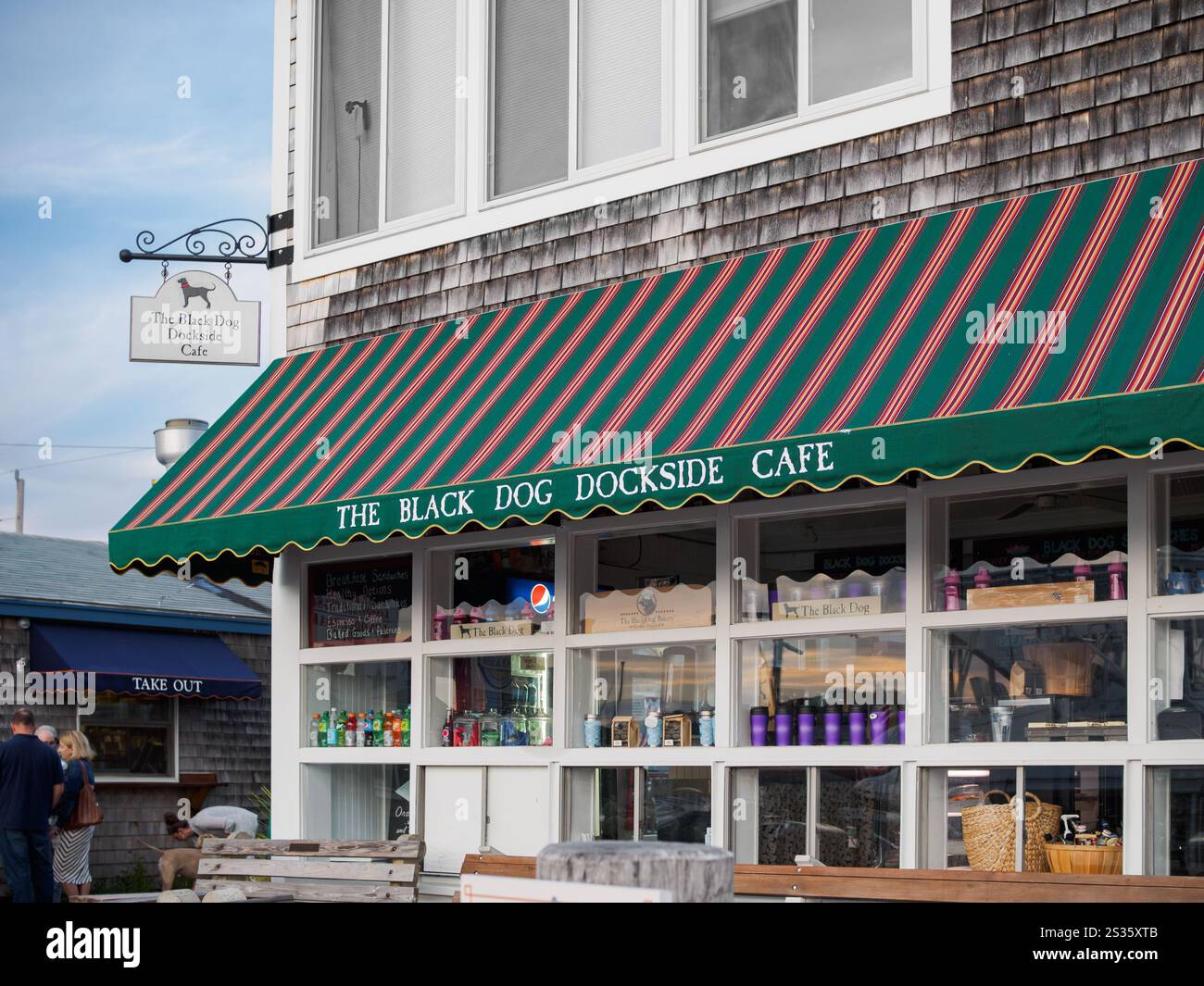 The Black Dog Dockside Cafe, Oak Bluffs, Martha's Vineyard, Massachusetts USA .The Black Dog brand Is known for its iconic T-shirts. Stock Photo