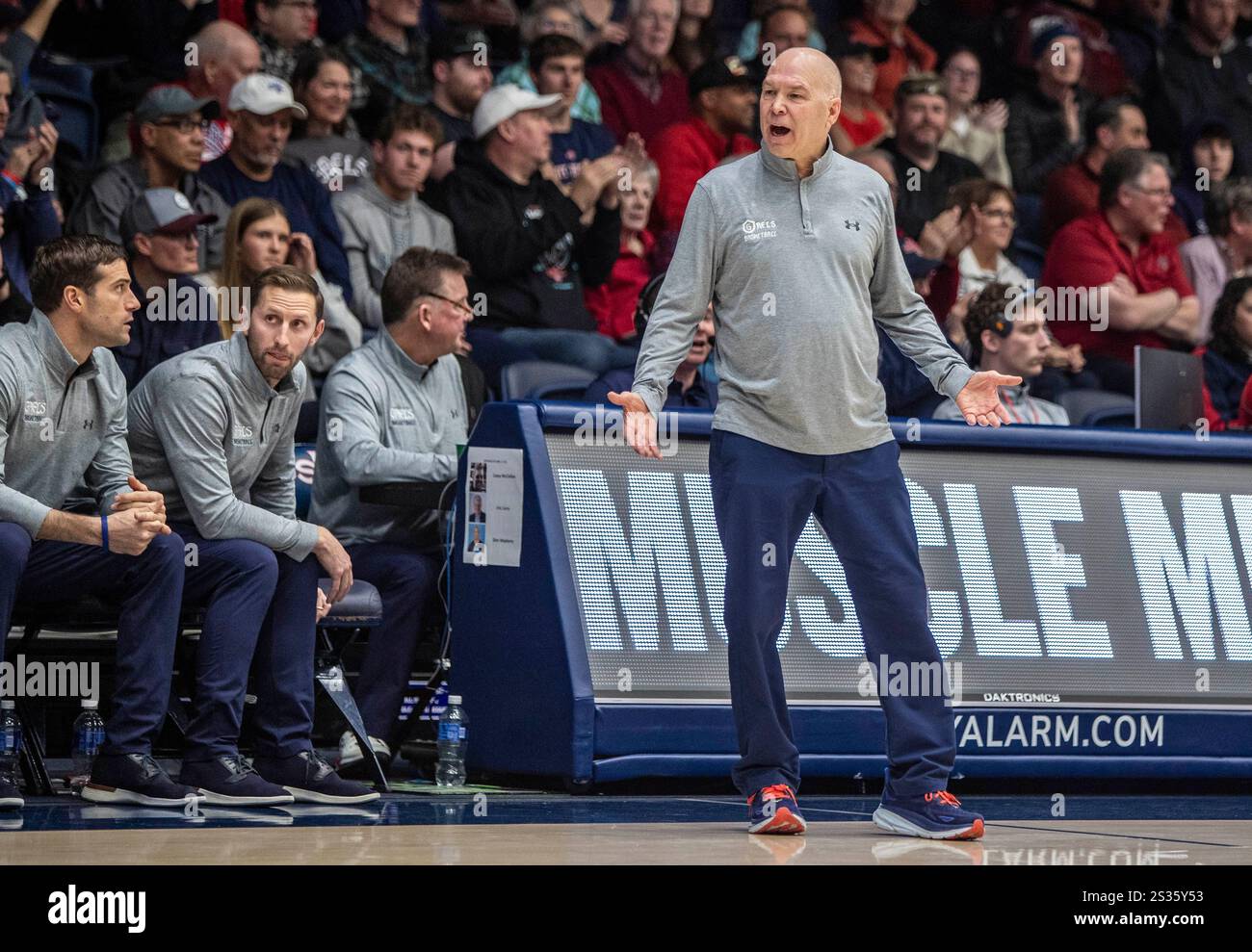 January 07 2025 Moraga CA, U.S.A. Saint Marys head coach Randy Bennett reacts to officials call during the NCAA Mens Basketball game between Loyola Marymount Lions and the Saint Marys Gaels. Saint Marys beat Loyola Marymount 81-56 at University Credit Union Pavilion Moraga Calif. Thurman James/CSM (Credit Image: © Thurman James/Cal Sport Media) Stock Photo