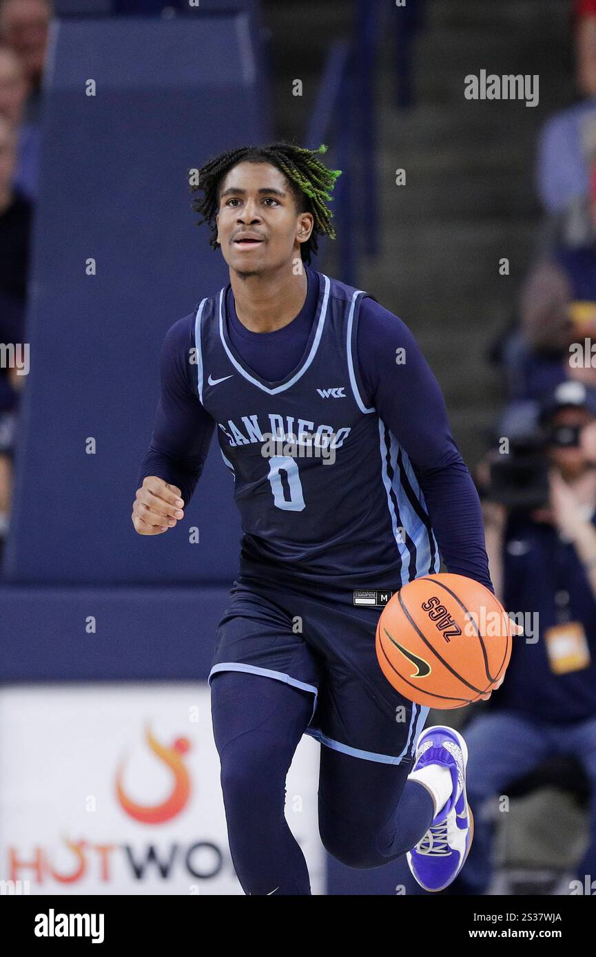 San Diego guard Kjay Bradley Jr. (0) controls the ball during the