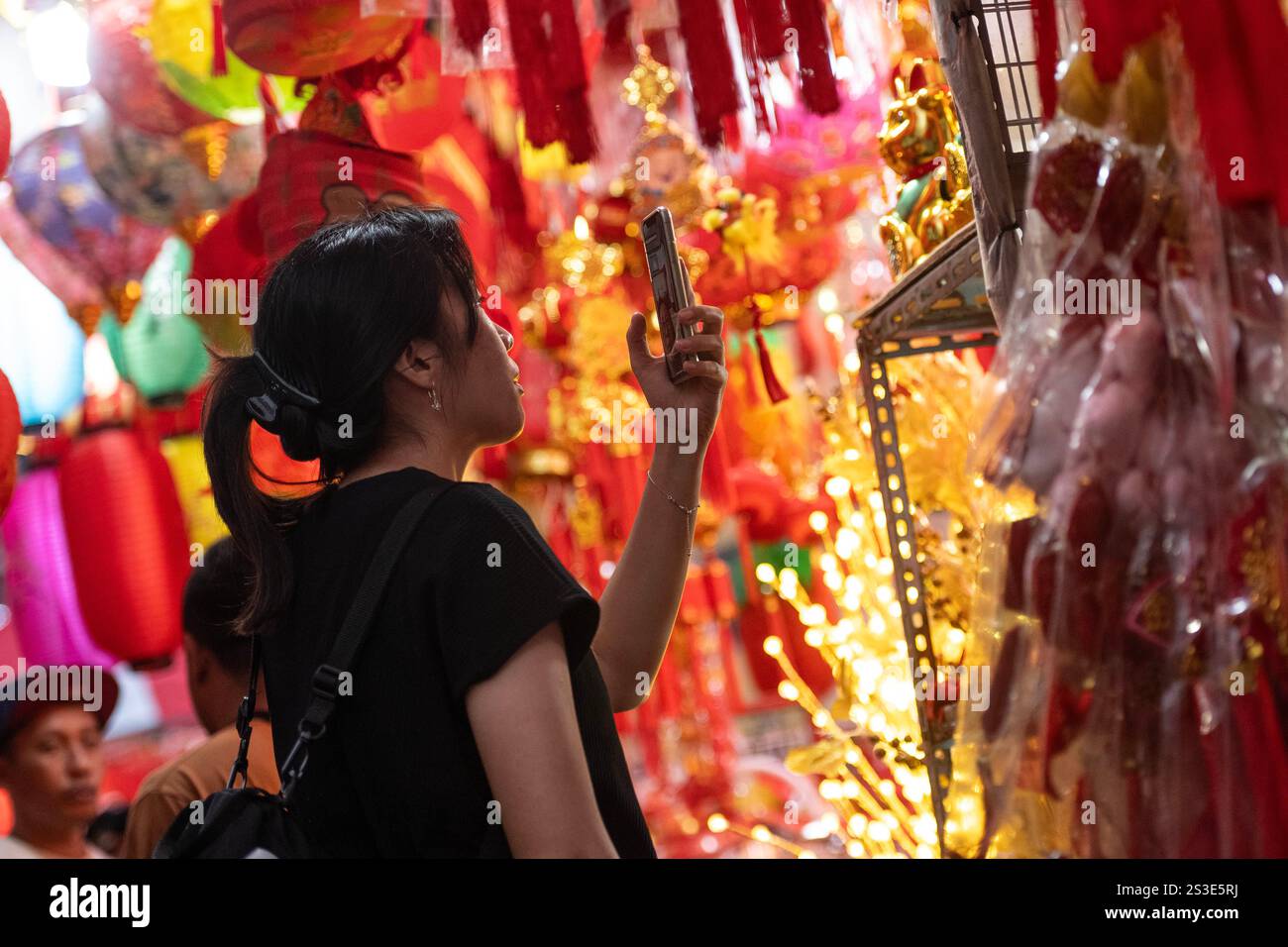 Video Call Wall Video chinese new year decorations hi-res stock photography and images ...
