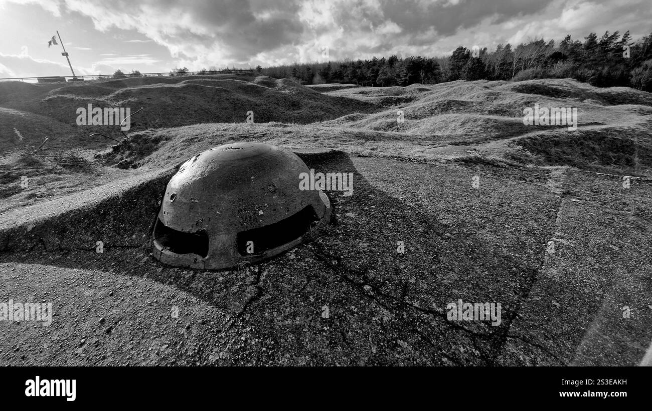 World war one architecture war zone Black and White Stock Photos ...