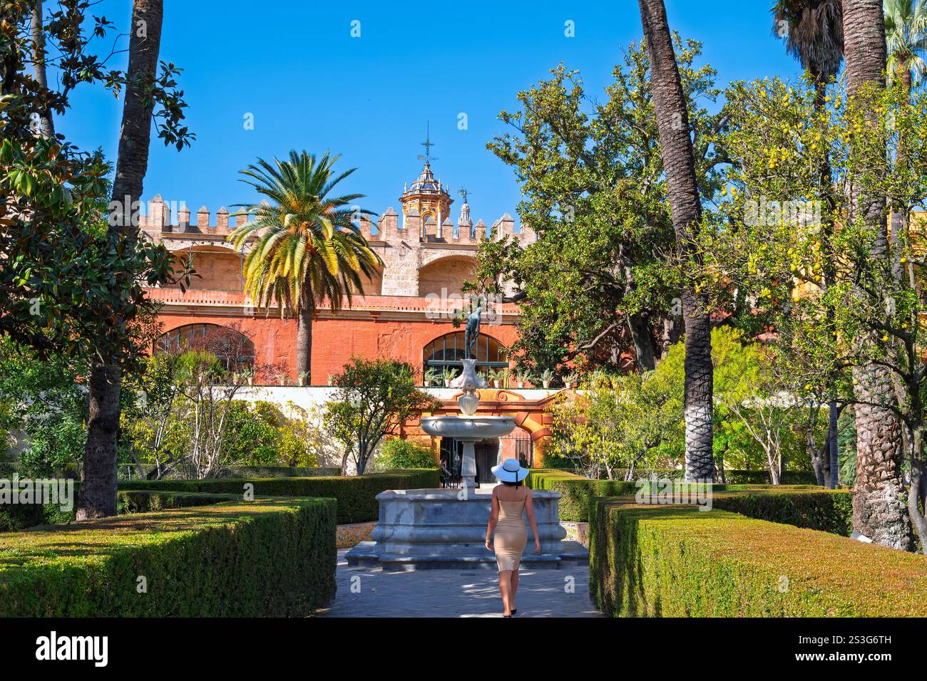 Las damas fuente hi-res stock photography and images - Alamy