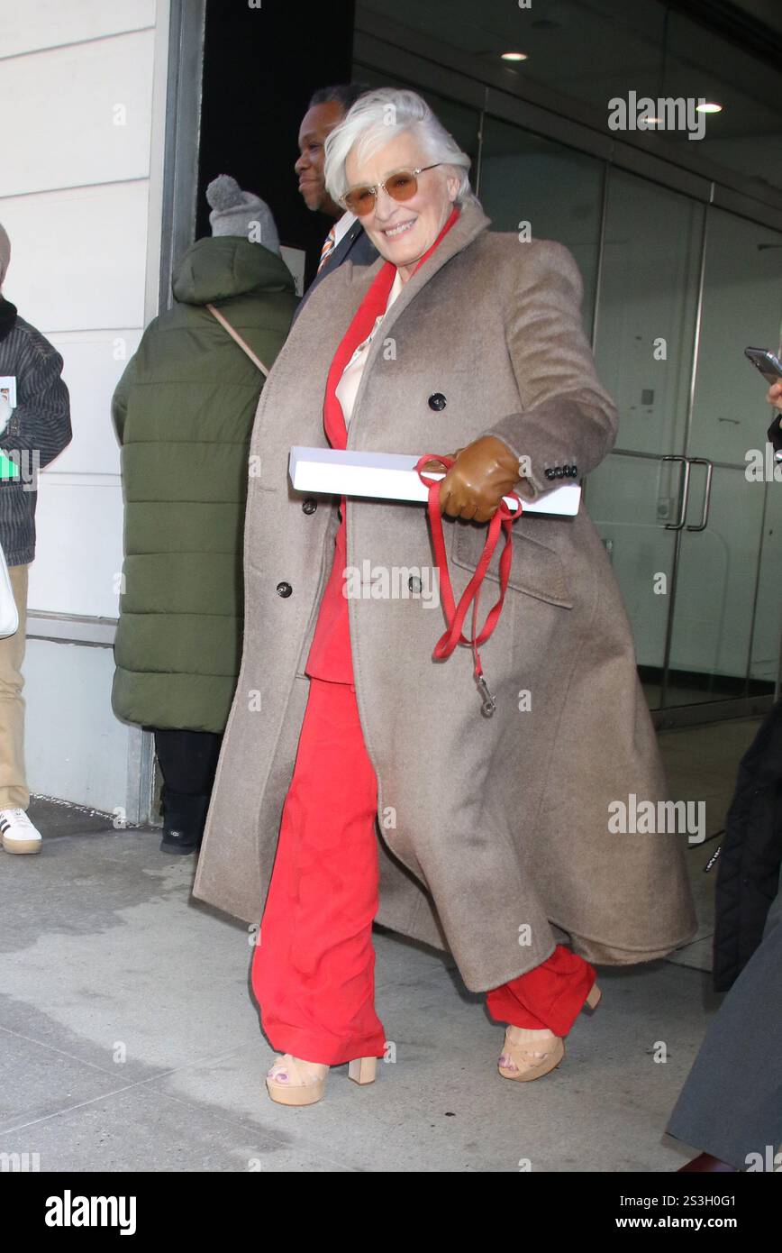 January 09, 2025 Glenn Close on Drew Barrymore Show to talk about new