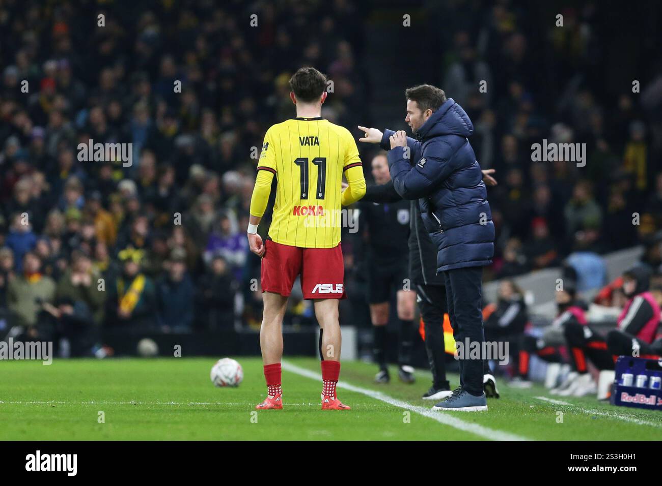 London, UK. 09th Jan, 2025. London, January 9th 2025: Watford head coach Tom Cleverley giving instruction to Rocco Vata of Watford during the Emirates FA Cup 3rd round match between Fulham and Watford at Craven Cottage on January 9, 2025 in London, England. (Pedro Soares/SPP) Credit: SPP Sport Press Photo. /Alamy Live News Stock Photo