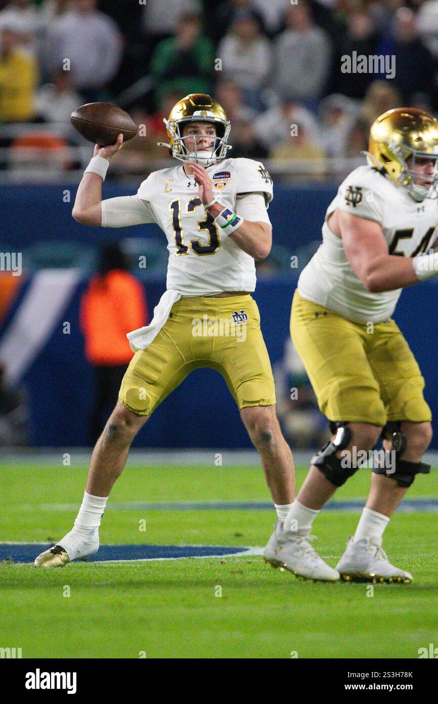 Notre Dame quarterback Riley Leonard (13) looks to throw during the