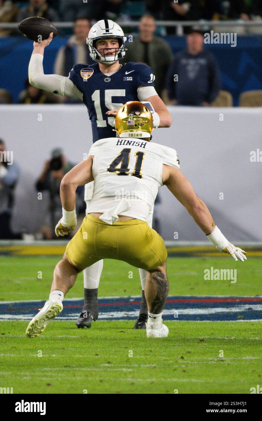 Penn State quarterback Drew Allar (15) throws the ball during the 2025