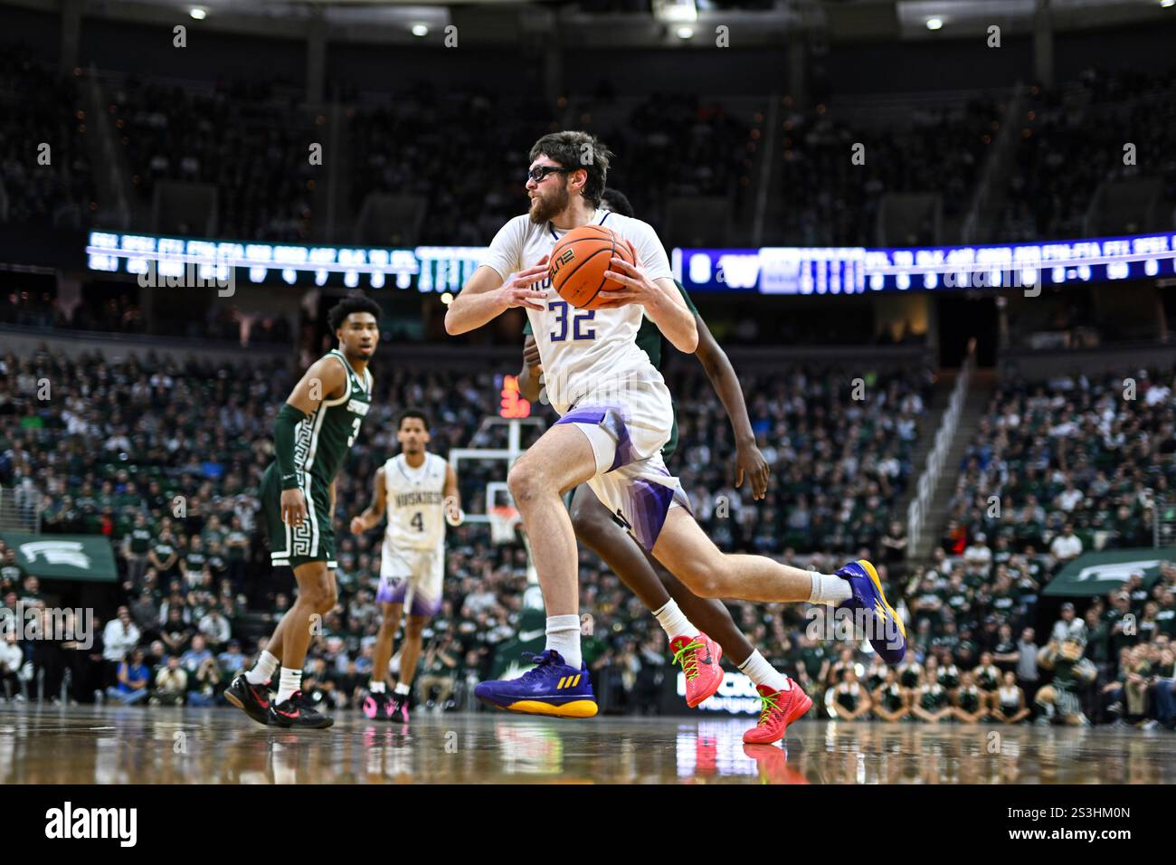 EAST LANSING, MI - JANUARY 9: Washington Huskies forward Wilhelm ...