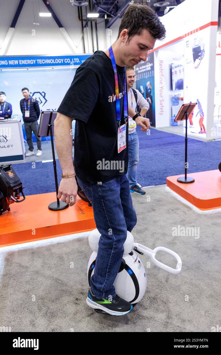Image Unicycle: The Viral Visual Trend This Week