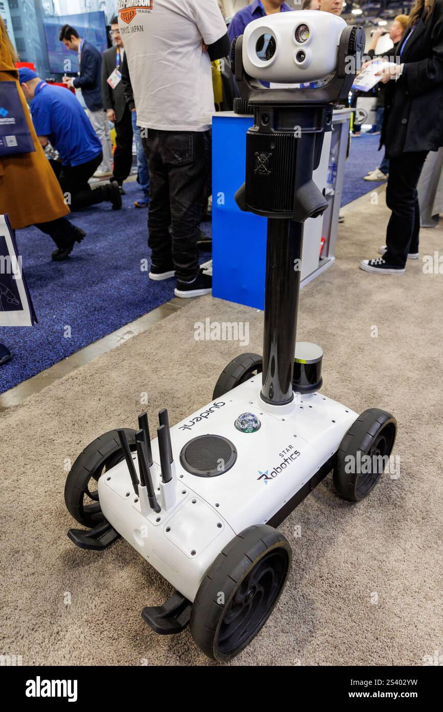 Star Robotics Las Vegas, USA. 09th Jan, 2025. Watchbot, a surveillance and inspection ...