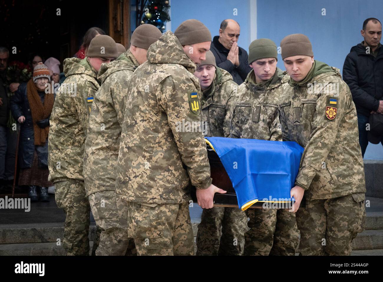 Soldiers Carry A Coffin Of Ukrainian Soldier Andriy Kuzmenko Who Was Soldiers Carry A Coffin Of Ukrainian Soldier Andriy Kuzmenko Who Was Killed In The Russia Ukraine War During Farewell Ceremony In Stmichael Monastery In Kyiv Ukraine Friday Jan 10 2025 Ap Photoefrem Lukatsky 2S44AGP