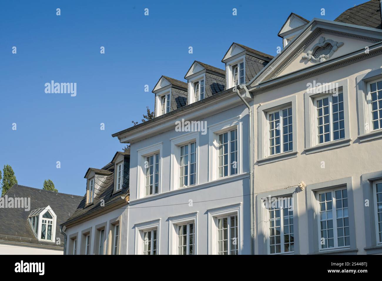 Elegantes Ruwerer Strae Trier Fotos