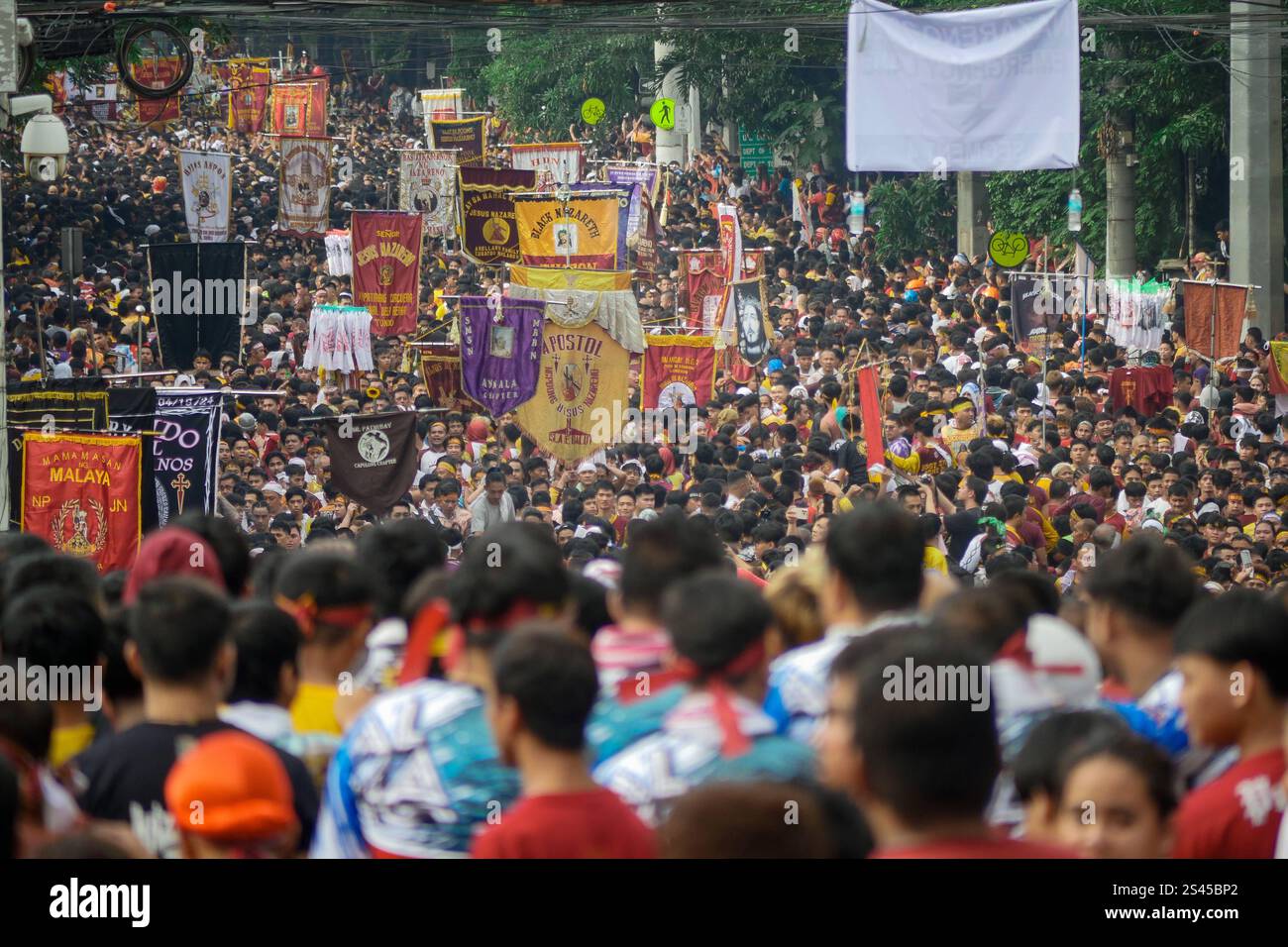 Translacion of the Black Nazarene 2025, Philippines Participants take
