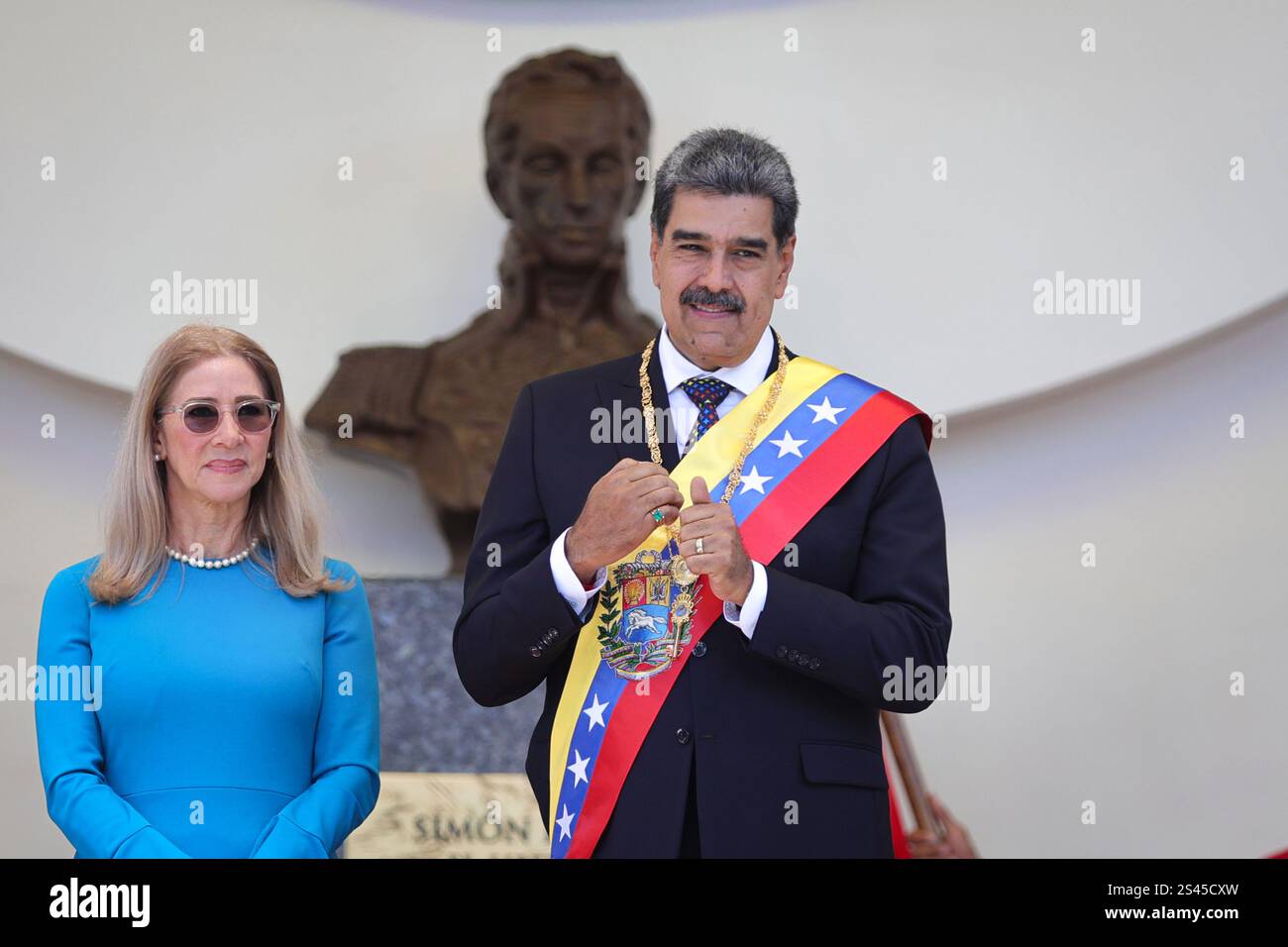 Caracas, Venezuela. 10th Jan, 2025. Nicolas Maduro (r), President of