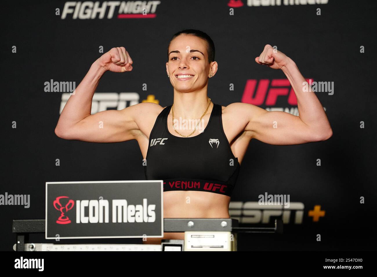 LAS VEGAS, NV JANUARY 10 Fatima Kline steps on the scale for the