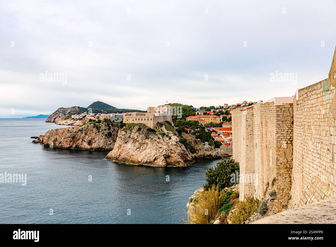Fort Lovrijenac and Dubrovnik’s Coastal Charm Stock Photo - Alamy