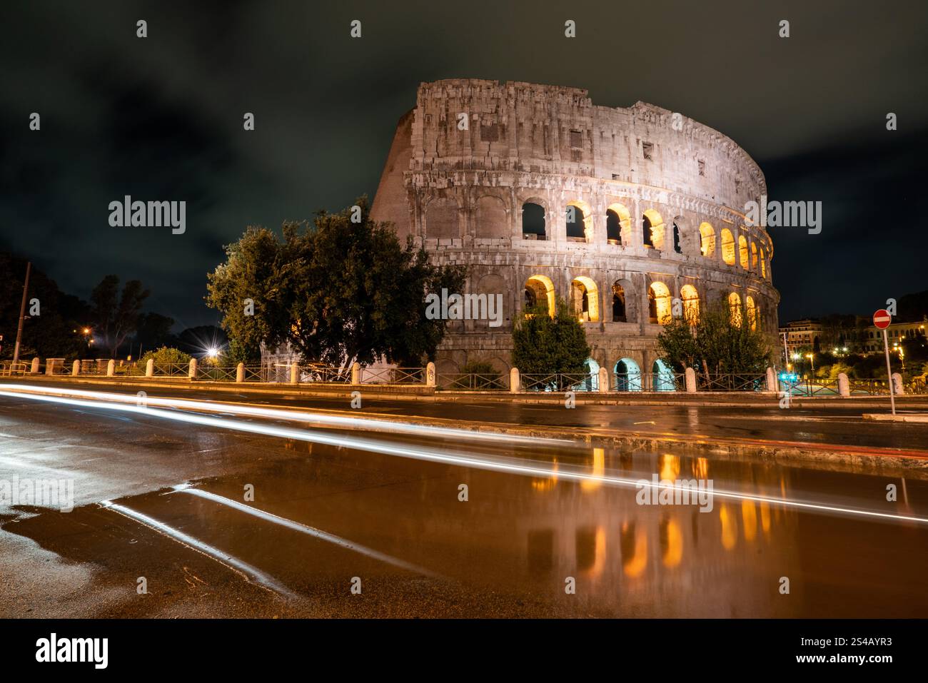 Iconic landmarks of rome hi-res stock photography and images - Alamy