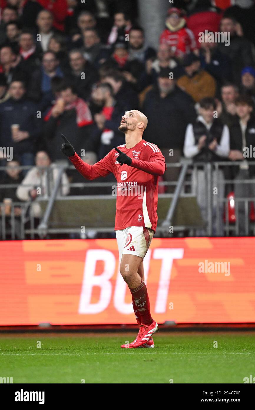 19-ludovic-ajorque-sb29-during-the-ligue-1-mcdonald-s-match-between