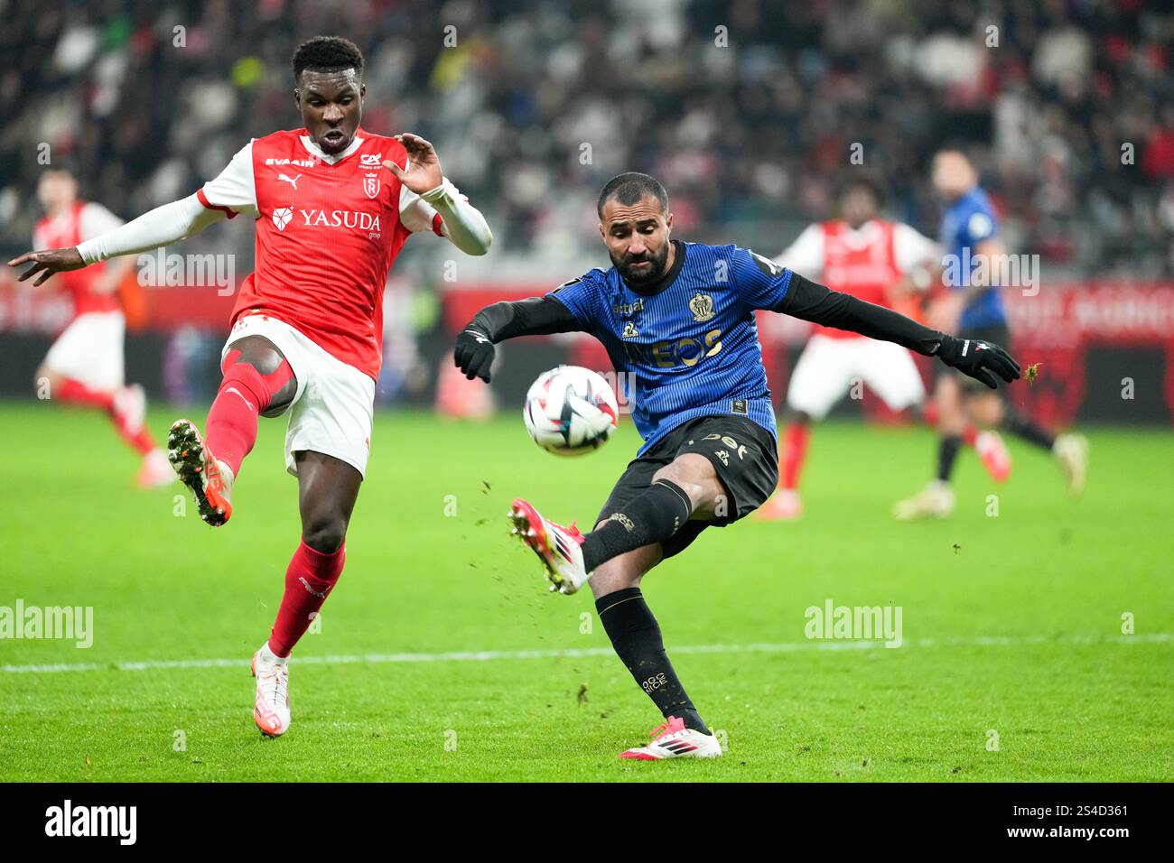 02 Ali ABDI (ogcn) - 23 Aurelio BUTA (sdr) during the Ligue 1 McDonald ...