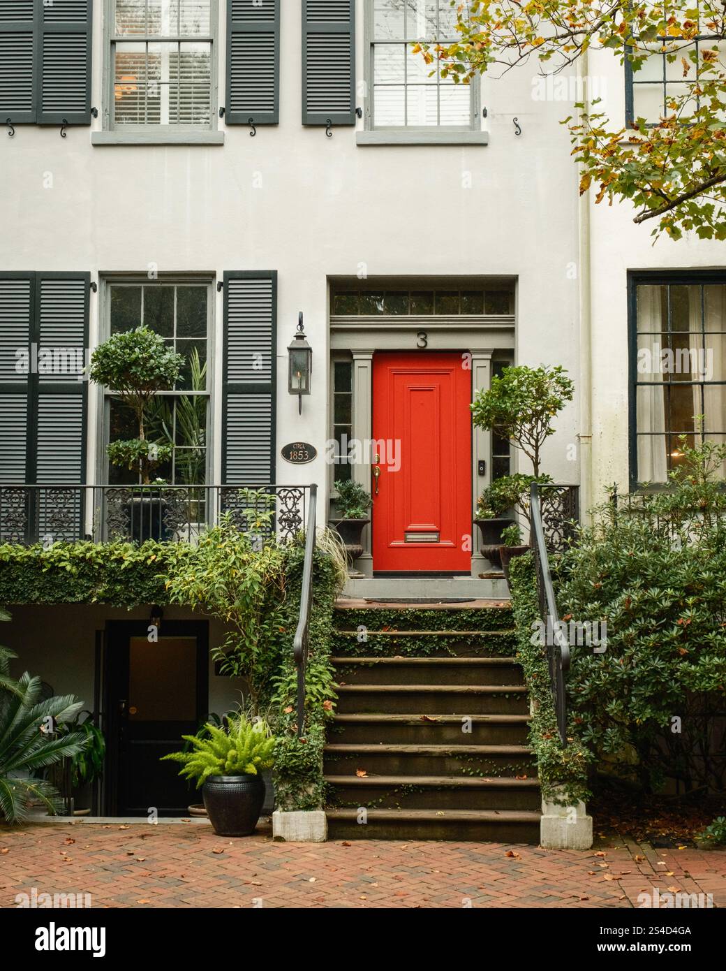 Historic savannah hi-res stock photography and images - Alamy