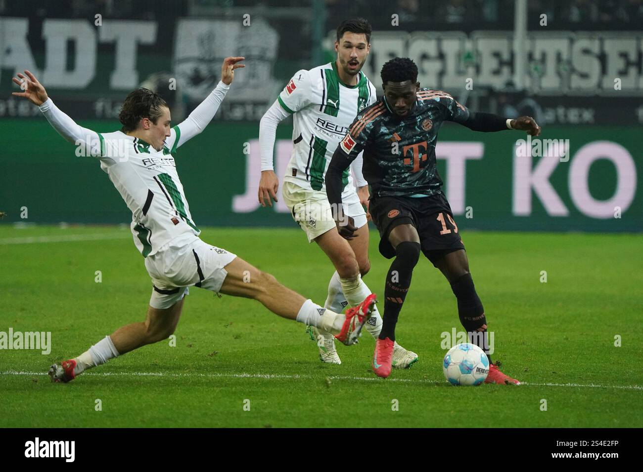 Alphonso Rocco Alphonso boyle davies hi-res stock photography and images - Alamy