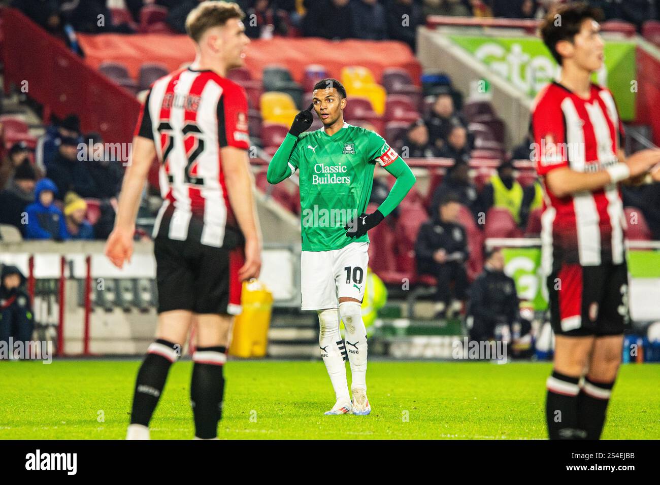 Morgan Whittaker focussed in the FA Cup, Brentford FC VS Plymouth Argyle 11/01/25 Stock Photo