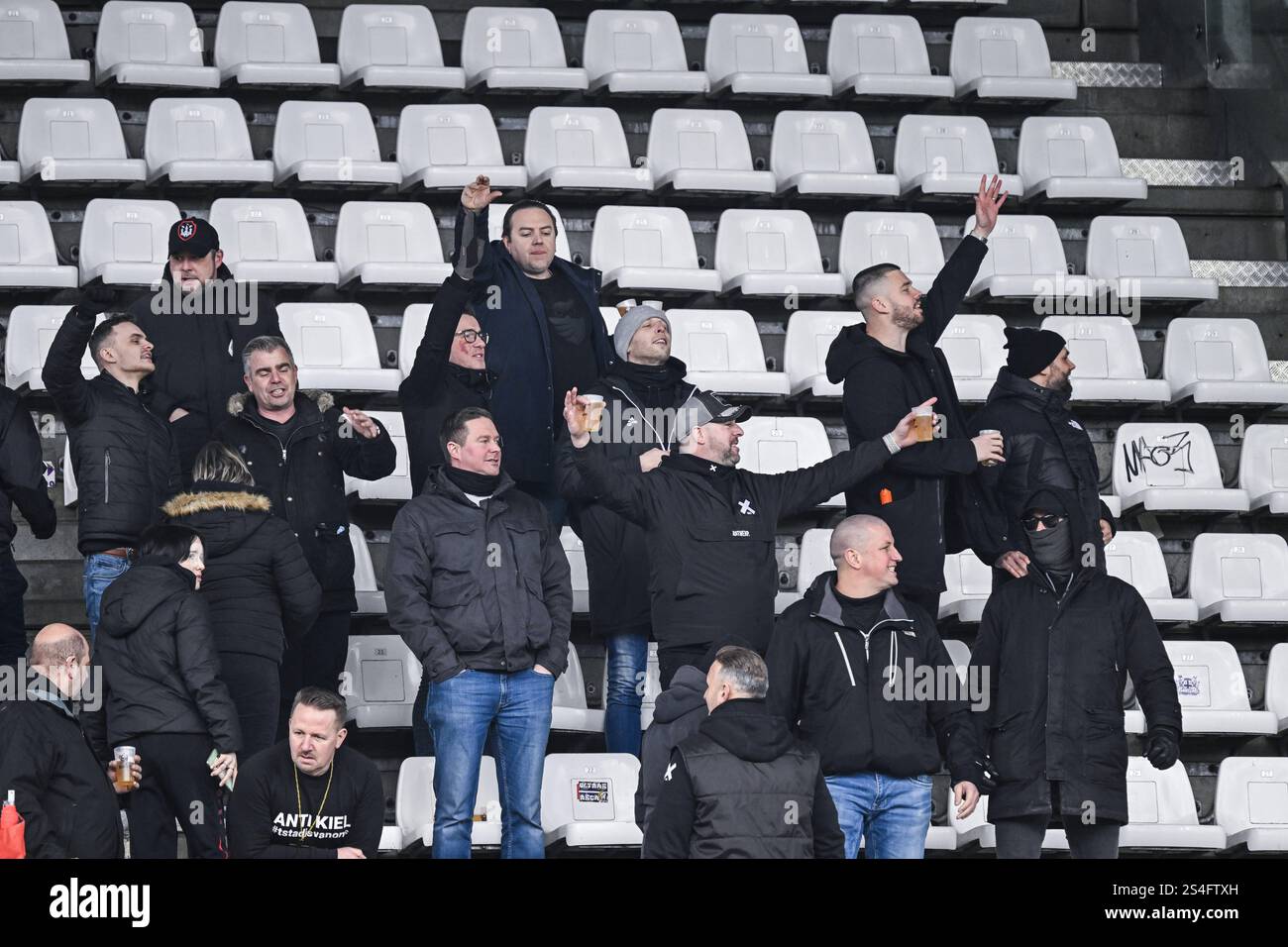 Antwerp, Belgium. 12th Jan, 2025. Antwerp FC fans enter the stadium before a soccer game between Beerschot VA and Royal Antwerp FC, Sunday 12 January 2025 in Antwerp, on day 21 of the 2024-2025 season of 'Jupiler Pro League' first division of the Belgian championship. BELGA PHOTO TOM GOYVAERTS Credit: Belga News Agency/Alamy Live News Stock Photo