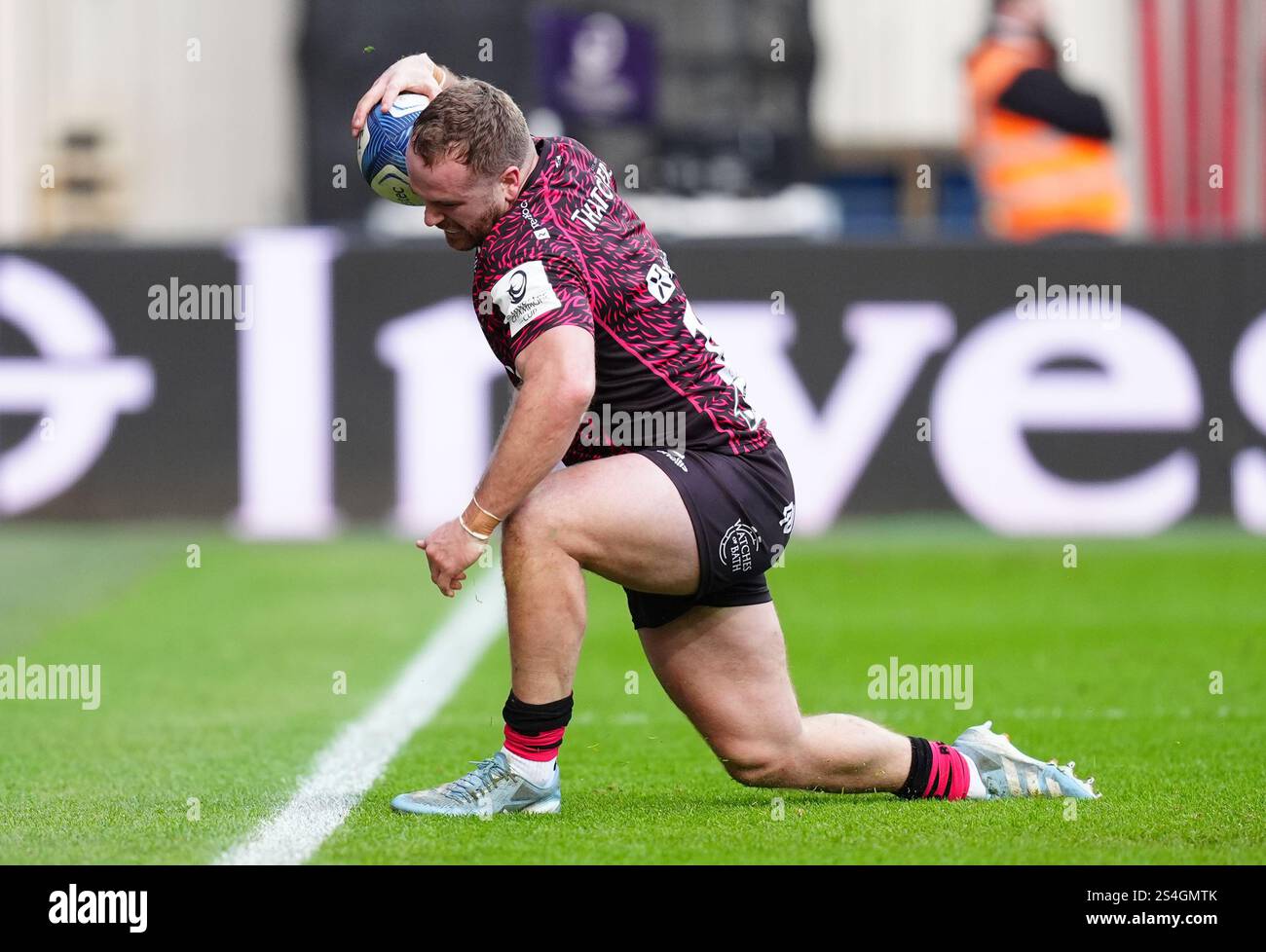 Bristol Bears' James Williams celebrates scoring their first try during