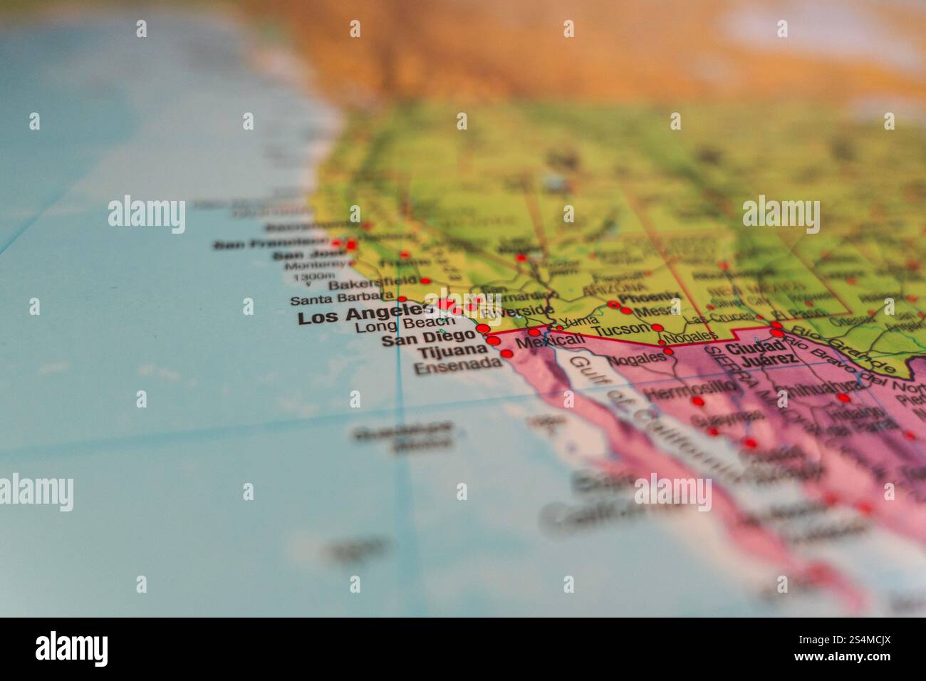 A close up map of Southern California - A Close Up Map Of Southern California Showing Major Cities And Transportation Routes Los Angeles City High Quality Photo 2S4MCJX