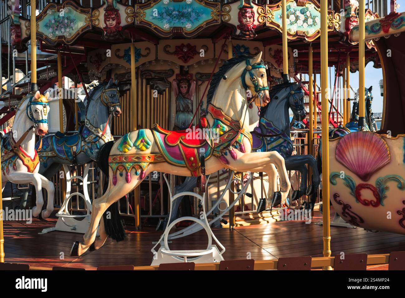 MANEGES DAUTREFOIS メリーゴーランド Merry go round vintage hi-res stock photography and images
