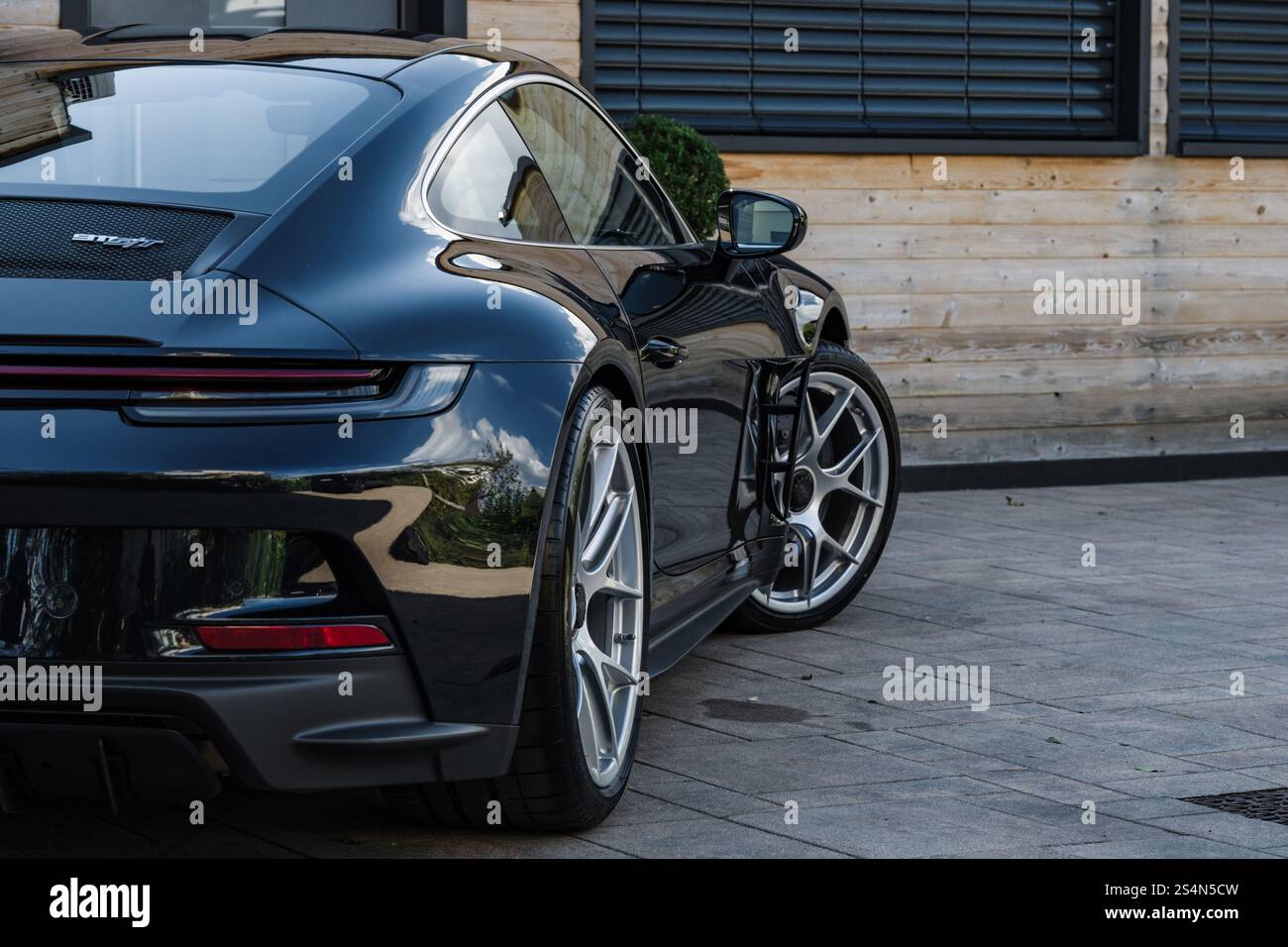 Matic Kovač burned Porsche Slovenia 2024 Firefighters and Police Response