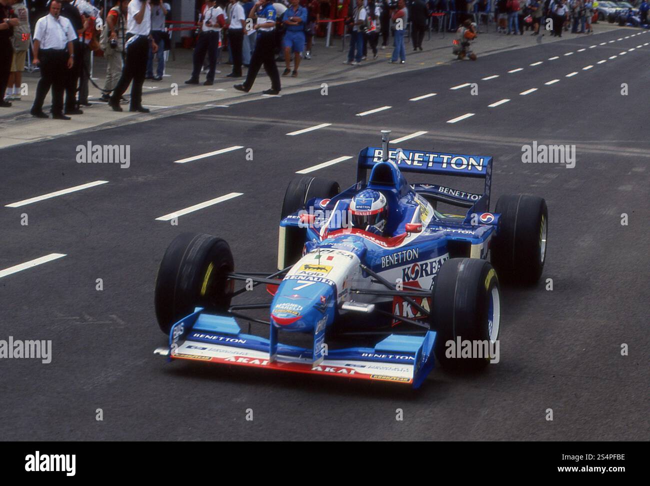 Benetton b197 hi-res stock photography and images - Alamy Benetton b197 hi-res stock photography and images - Alamy