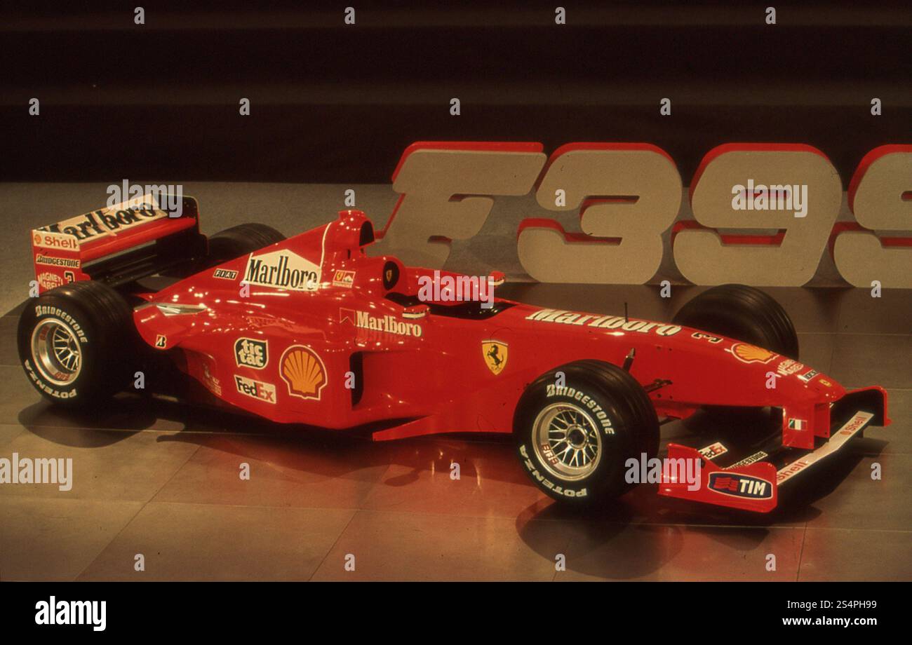 沸騰ブラドン Amalgam製 シューマッハ ノーズコーン フェラーリF399 1\12 ミニカー