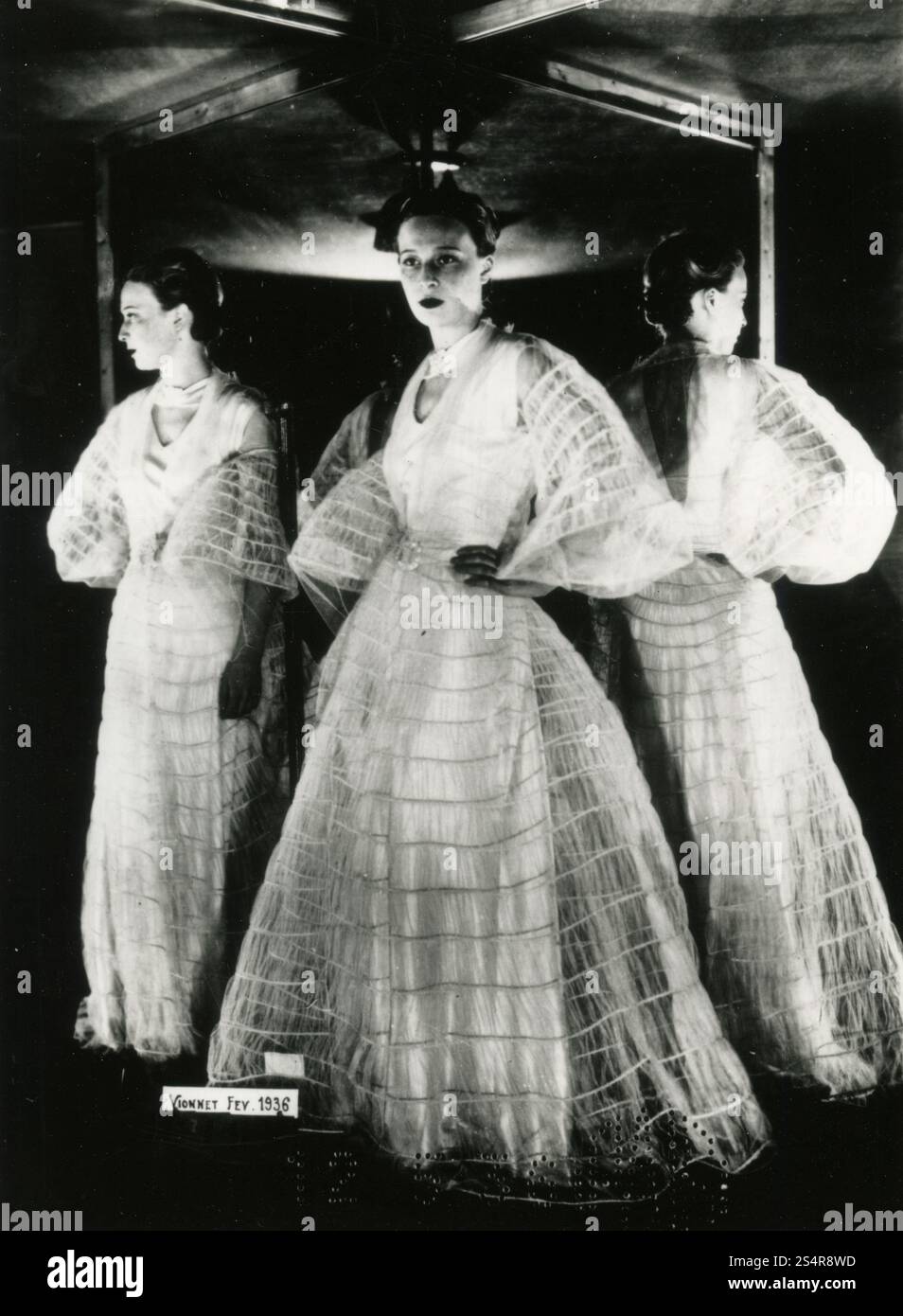 Madeleine vionnet hi-res stock photography and images - Alamy Madeleine vionnet hi-res stock photography and images - Alamy