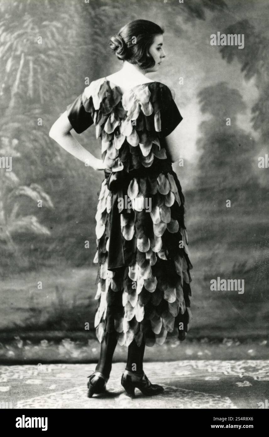 Madeleine vionnet hi-res stock photography and images - Alamy Madeleine vionnet hi-res stock photography and images - Alamy