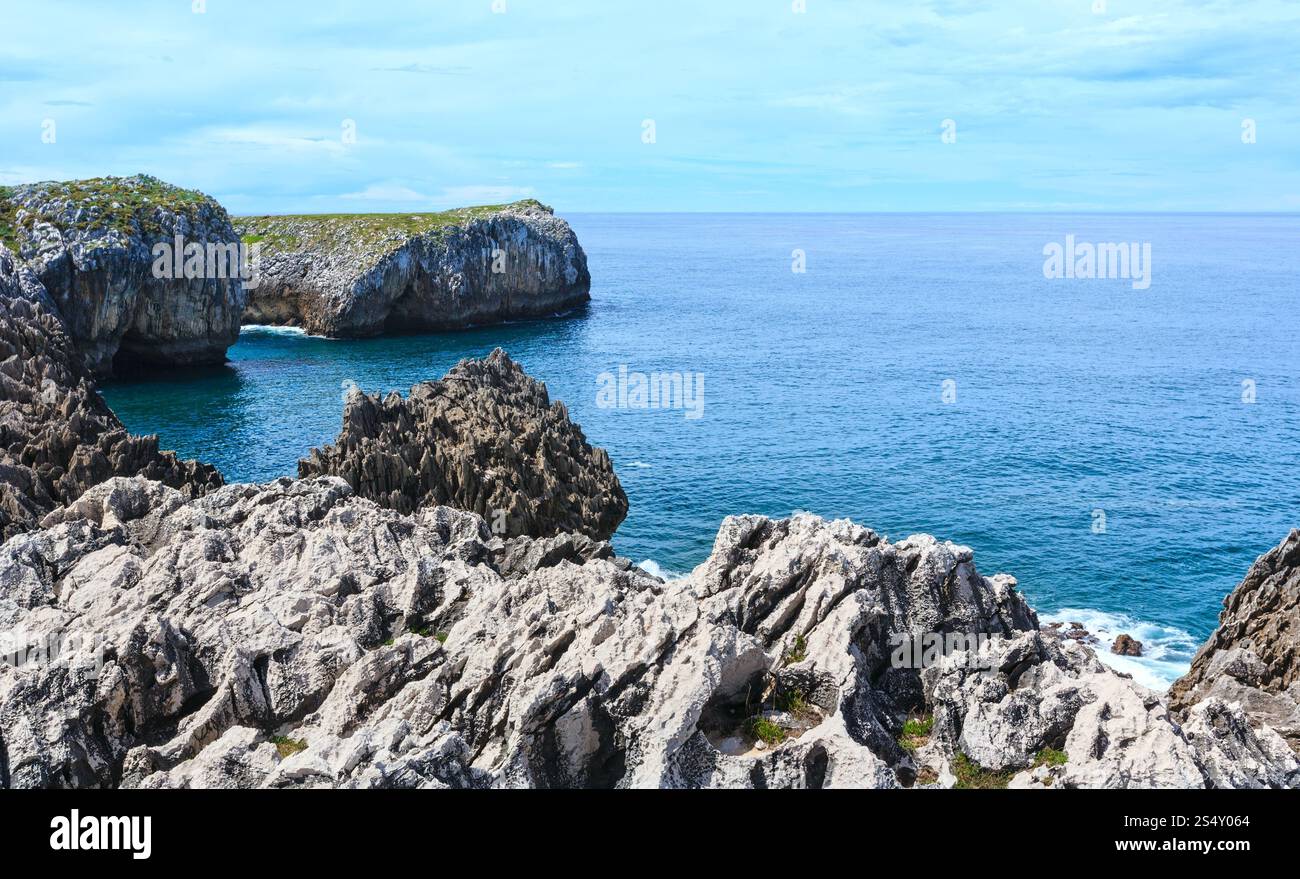 Bay of Biscay summer rocky coast view, Spain, Asturias, near Camango ...