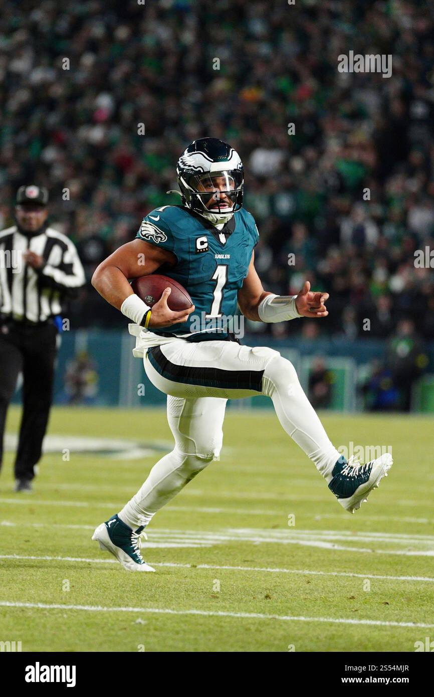 Philadelphia Eagles quarterback Jalen Hurts (1) in action during an NFL
