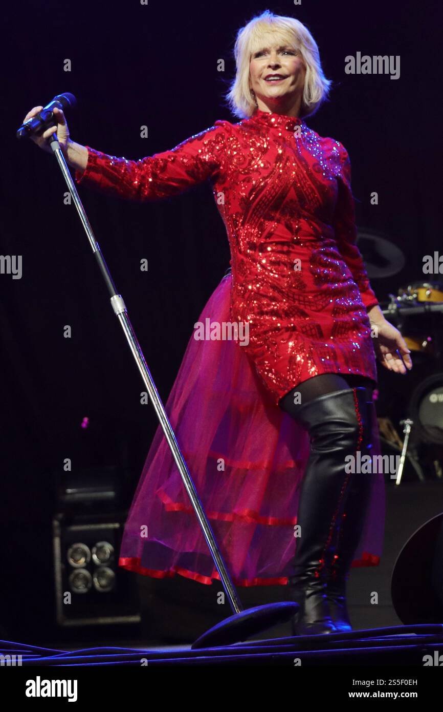 toyah-willcox-husband-robert-fripp-isle-of-wight-festival
