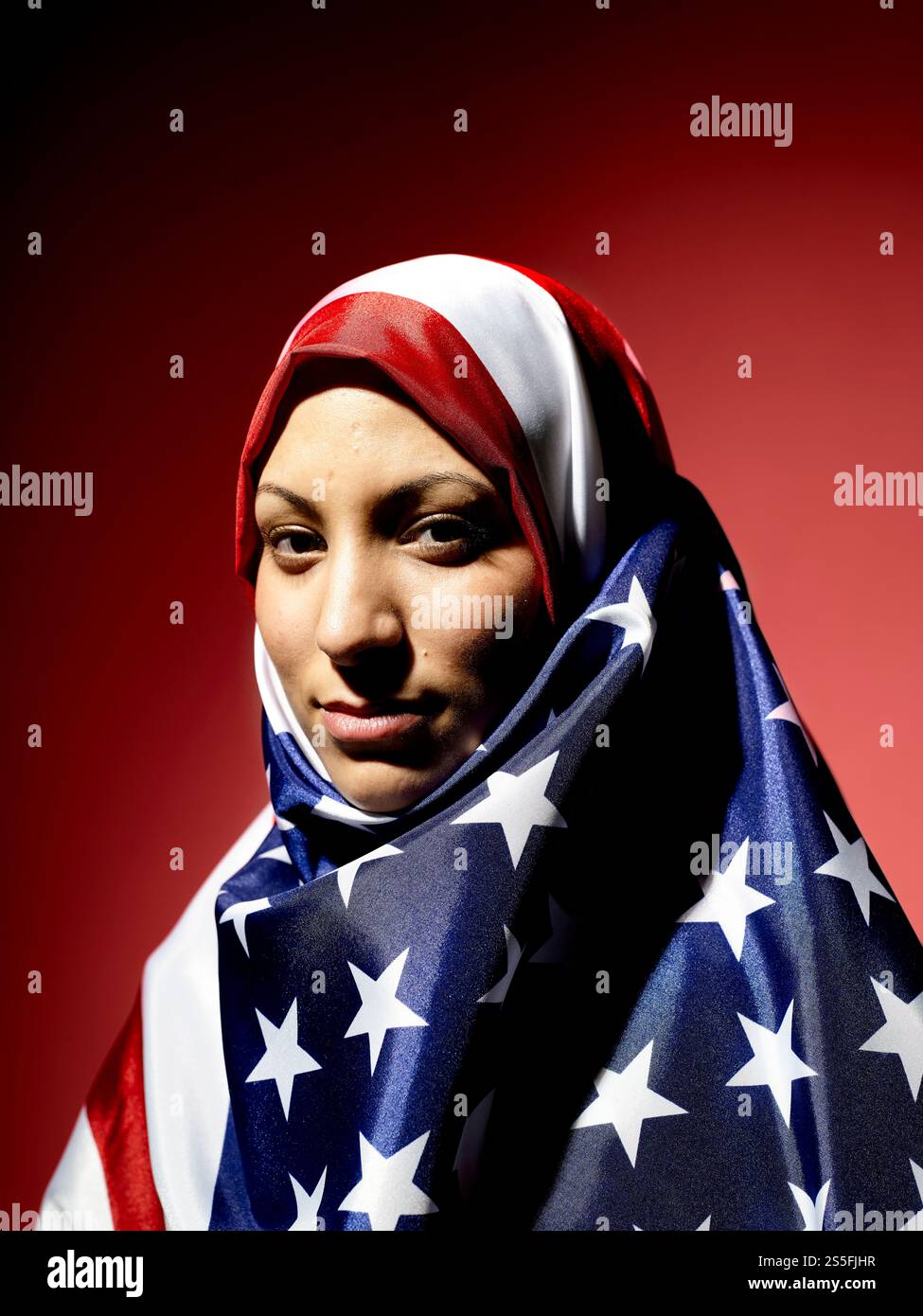 American flag hijab hi-res stock photography and images - Alamy
