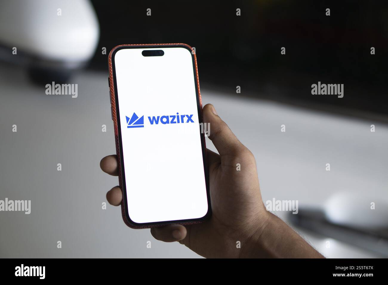 Wazirx logo hi-res stock photography and images - Alamy