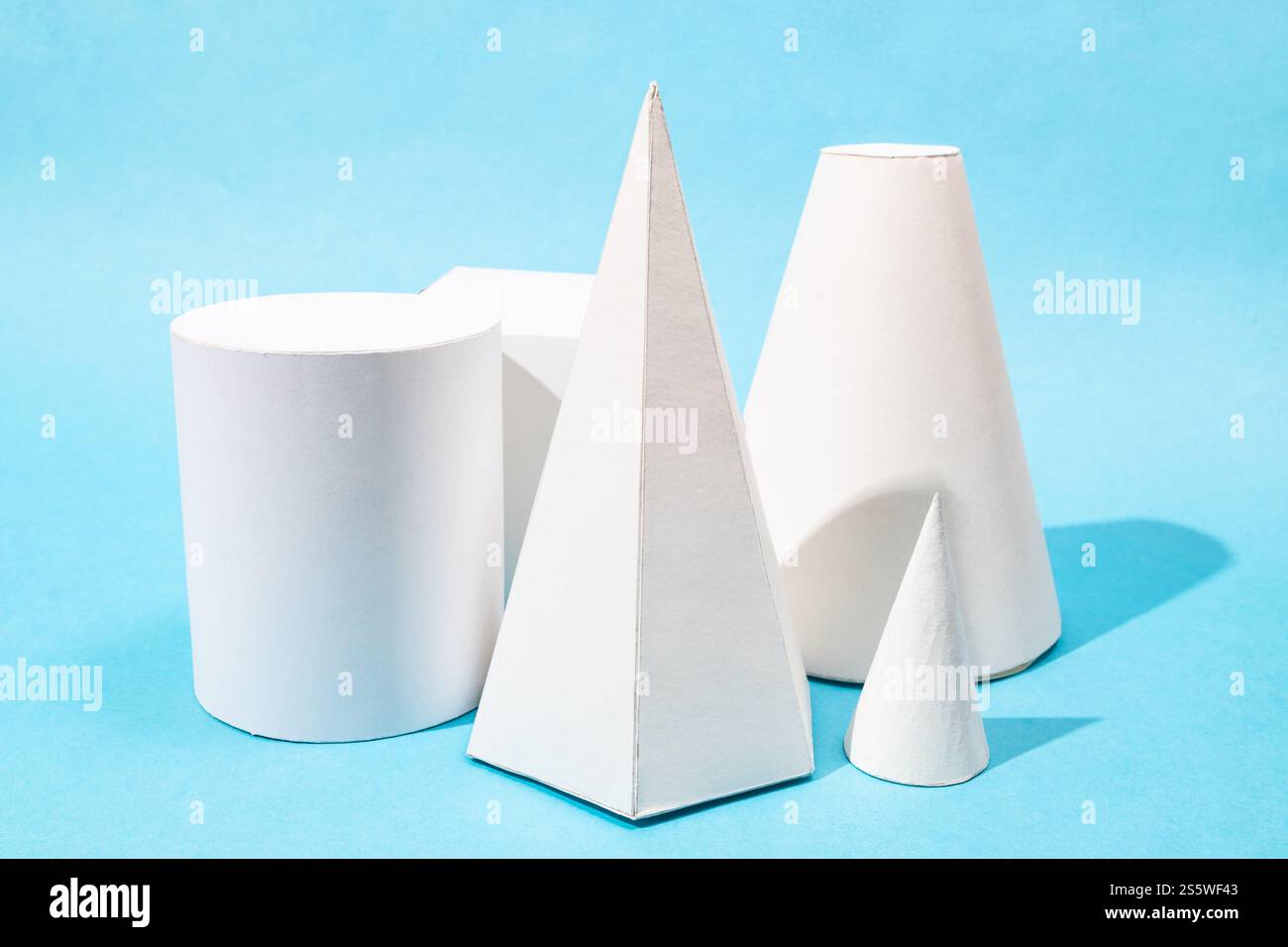 Paper Hand Model Hand models hi-res stock photography and images - Alamy