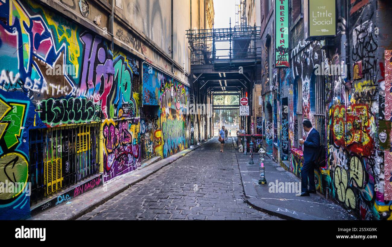 Graffiti covered walls hi-res stock photography and images - Alamy