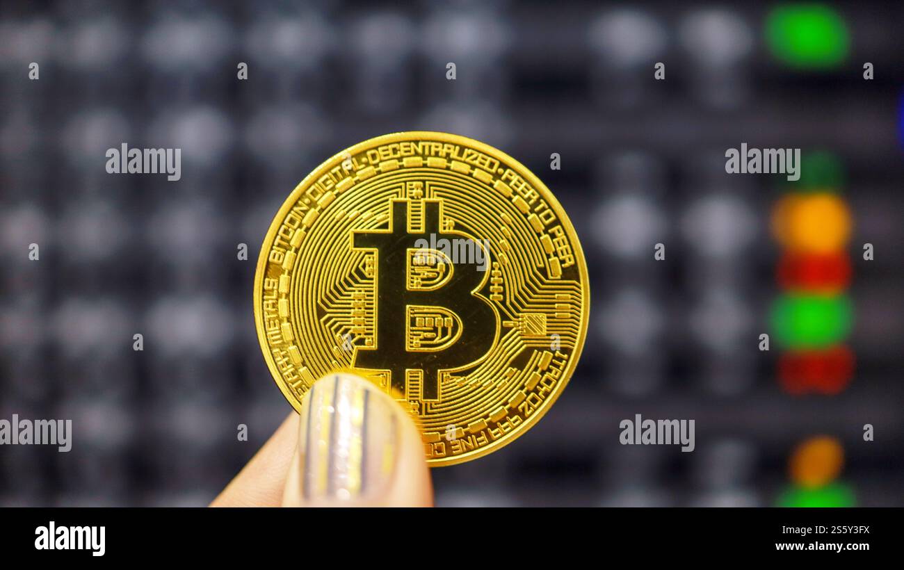 Stock market symbol hi-res stock photography and images - Page 2 - Alamy